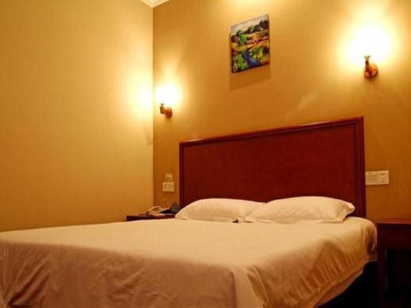 Greentree Inn Shandong Jinan Daming Lake Business Hotel Extérieur photo