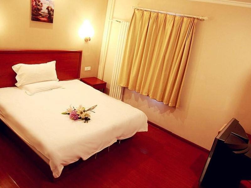 Greentree Inn Shandong Jinan Daming Lake Business Hotel Extérieur photo